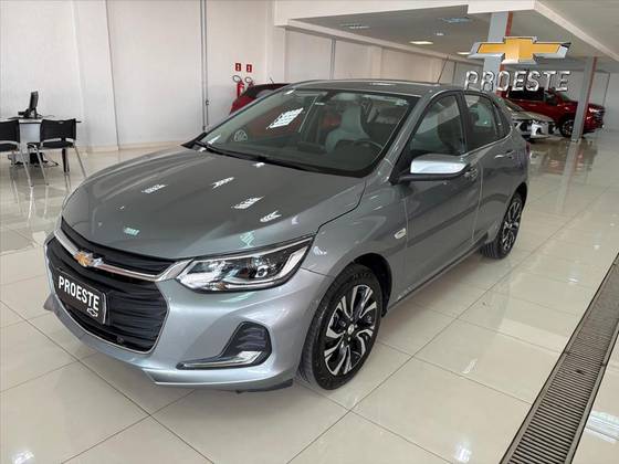 CHEVROLET ONIX 1.0 TURBO FLEX PREMIER AUTOMÁTICO CHEVROLET ONIX 1.0 TURBO FLEX PREMIER AUTOMÁTICO